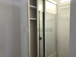 Apartment Paris 18° - Entrance