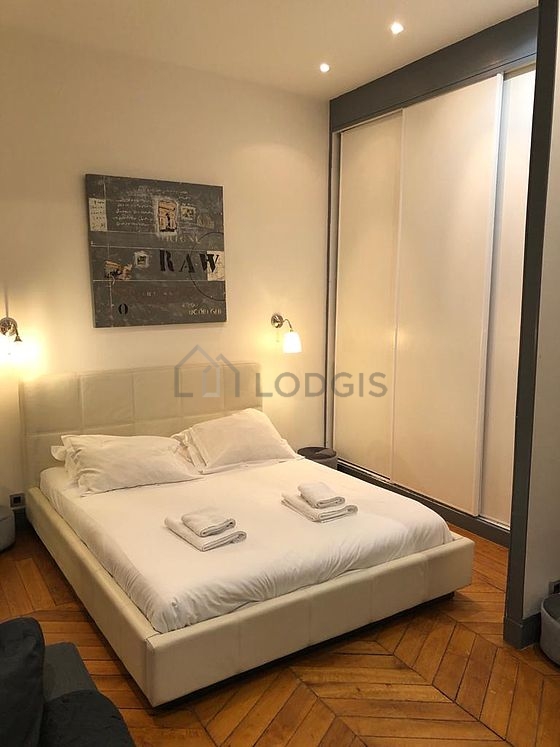 Appartamento Parigi 3° - 