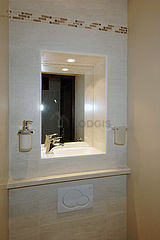 Apartment Paris 4° - Toilet