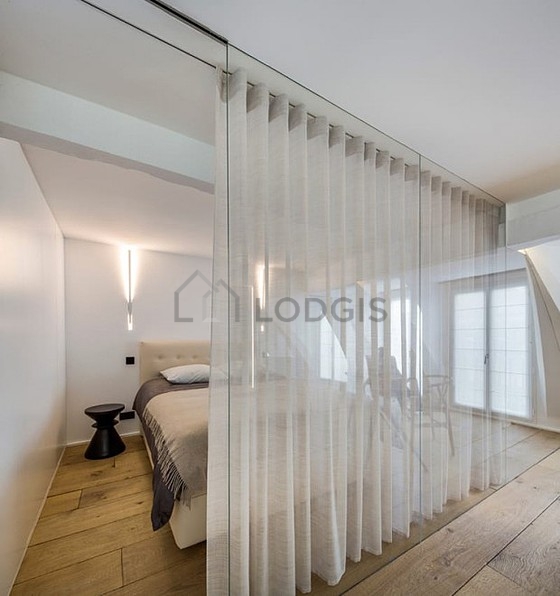 Duplex Paris 2° - 