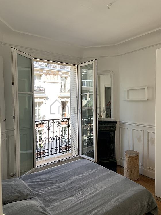 Bedroom for 2 persons equipped with 1 bed(s) of 160cm
