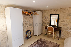 House Courbevoie - Bedroom 