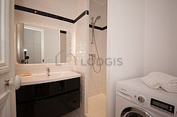 Appartement Paris 9° - Salle de bain