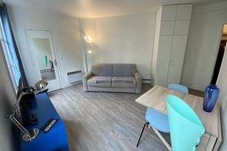 France パリ 20区 ワンルーム