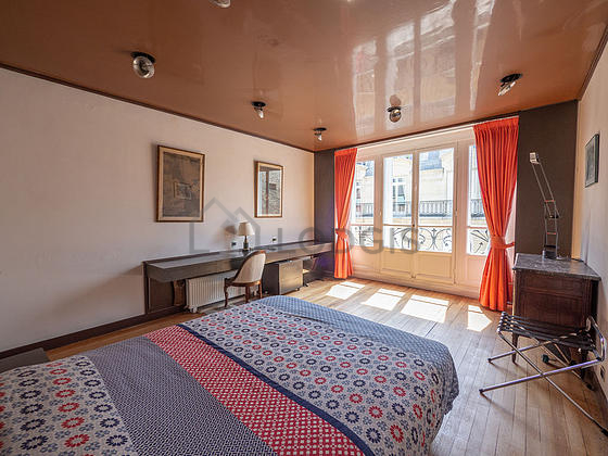 Bedroom facing the road