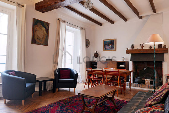 Séjour calme équipé de canapé, 1 fauteuil(s), 1 chaise(s)