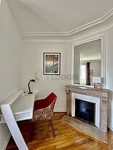 Apartment Paris 20° - Bedroom 