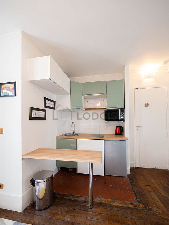 Great kitchen with floor tiles floor