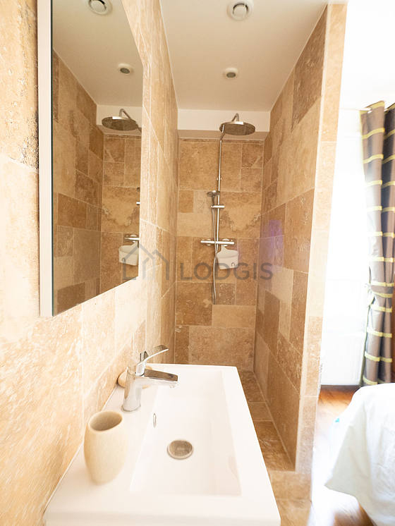 Appartement Paris 18° - 