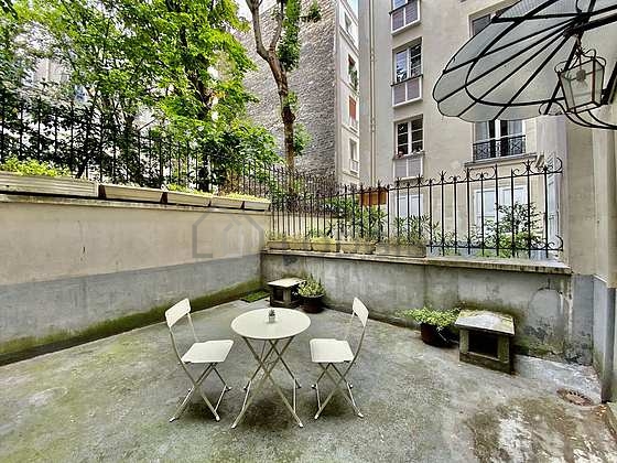 Beau séjour calme et lumineux d'un appartement à Paris
