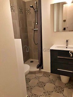 Bathroom equipped with shelves