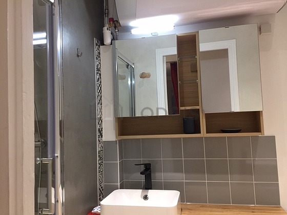 Beautiful bathroom 