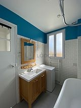 Apartment Paris 20° - Bathroom