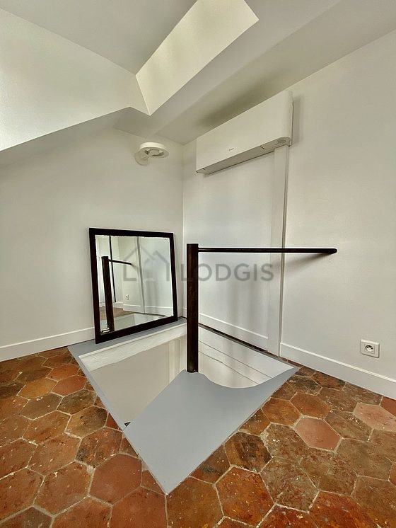 Chambre calme pour 2 personnes équipée de 1 futon(s) de 140cm