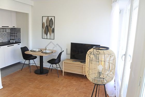 Living room with windows