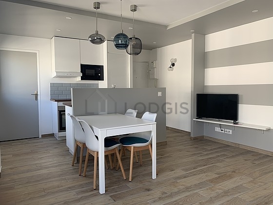 Grand salon de 20m²