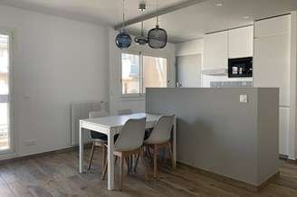 Buttes Chaumont Paris 19° 1 bedroom Apartment