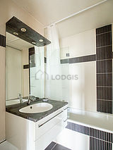 Apartment Paris 5° - Bathroom