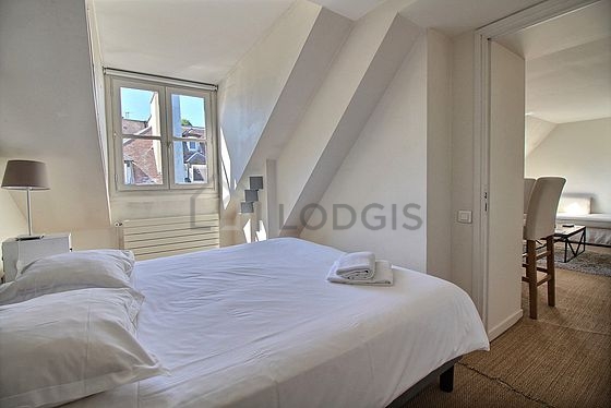Bedroom with windows