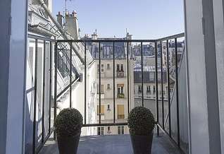 Studio avec alcôve Paris 4° Ile de la Cité