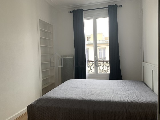 Bedroom with windows