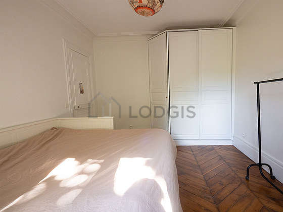 Very quiet bedroom for 2 persons equipped with 1 pullout bed(s) of 160cm