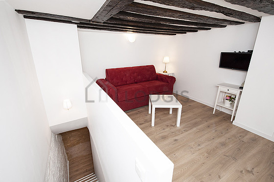 Chambre avec fenêtres double vitrage