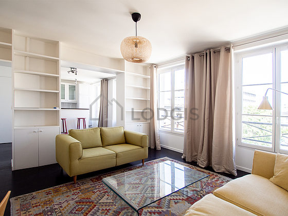 Very quiet living room furnished with sofa, coffee table, 1 chair(s)