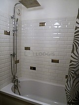 Квартира Saint-Denis - Ванная