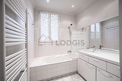 Appartement Paris 4° - Salle de bain
