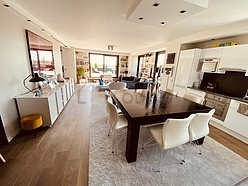 Penthouse Suresnes - Living room