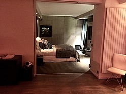 Penthouse Suresnes - Schlafzimmer