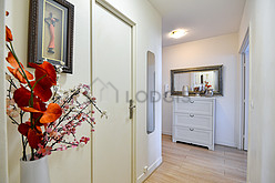 Apartment Puteaux - Entrance