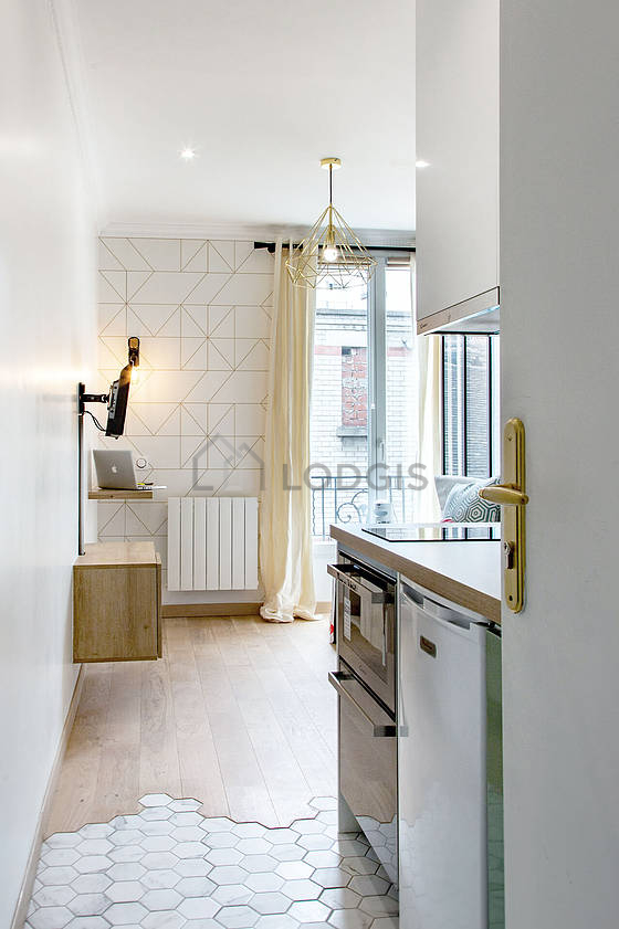 Great kitchen with tile floor