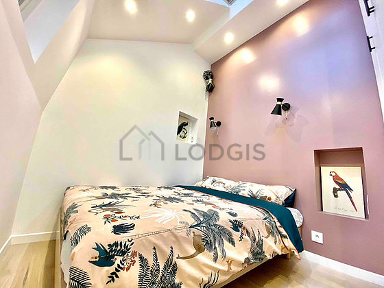 Bedroom with windows