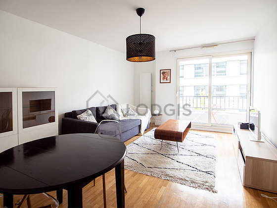 Very quiet living room furnished with 1 sofabed(s) of 160cm, tv, 3 chair(s)