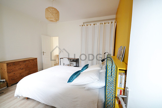 Bedroom for 2 persons equipped with 1 bed(s) of 160cm