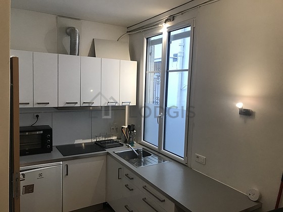 Bright kitchen