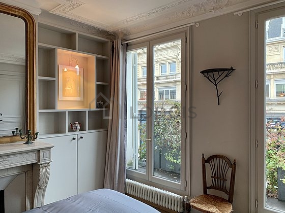 Chambre calme pour 1 personnes équipée de 1 lit(s) de 80cm