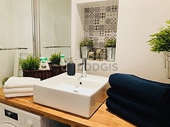 Apartment Paris 11° - Bathroom