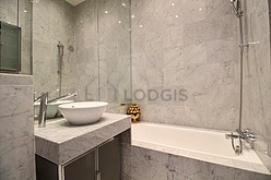 Apartment Paris 16° - Bathroom