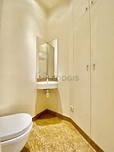 Apartment Paris 7° - Toilet