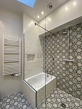 Apartment Paris 8° - Bathroom