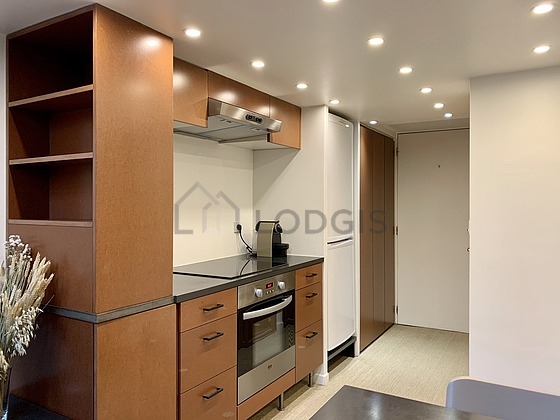 Great kitchen with tile floor