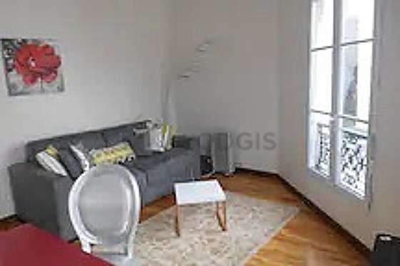 Quiet living room furnished with 1 sofabed(s) of 140cm, tv, fan, 1 armchair(s)
