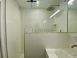 Apartment Paris 19° - Bathroom