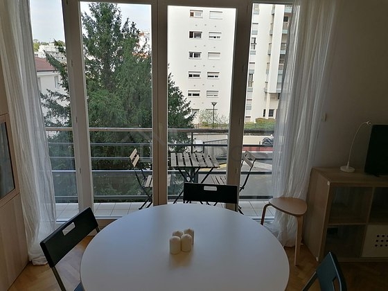 Salon très lumineux