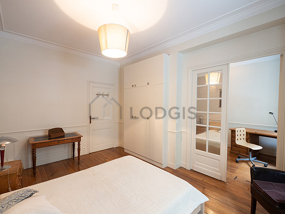 Chambre très calme pour 2 personnes équipée de 1 lit(s) de 140cm