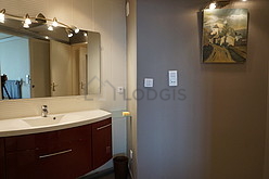 Apartment Lyon Sud Est - Bathroom