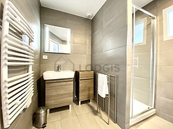 Apartment Lyon 6° - Bathroom